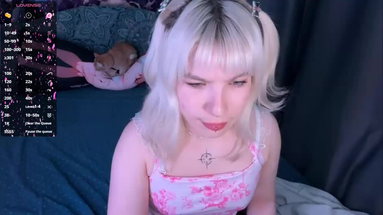 MickiRechel Adult Chat December 16, 2025