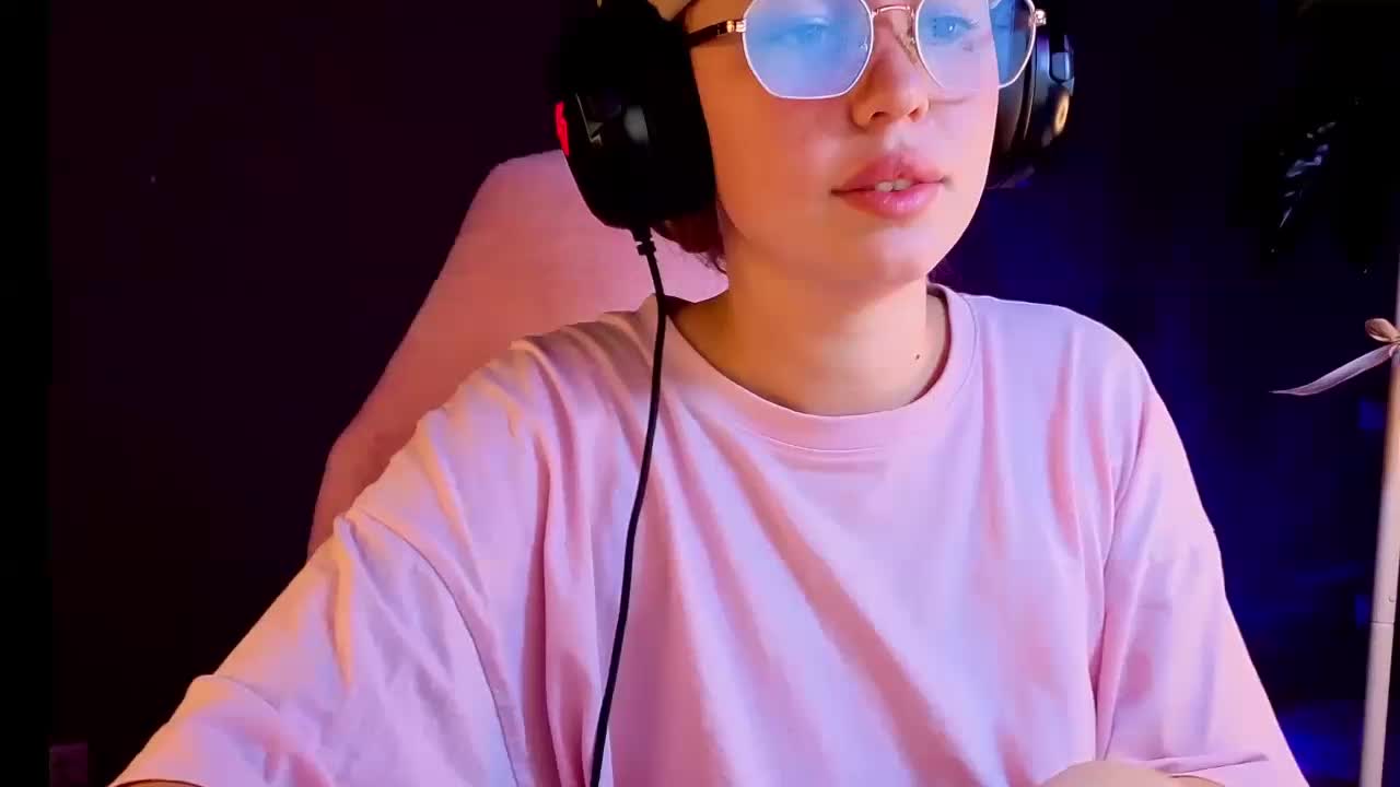 dikidii Adult Chat December 16, 2025