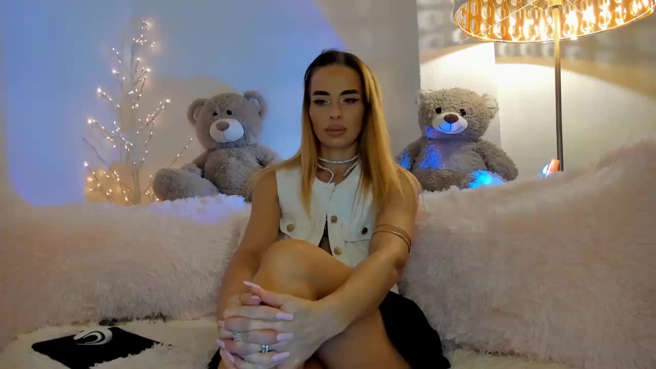 FeralFoxy Adult Chat December 16, 2025