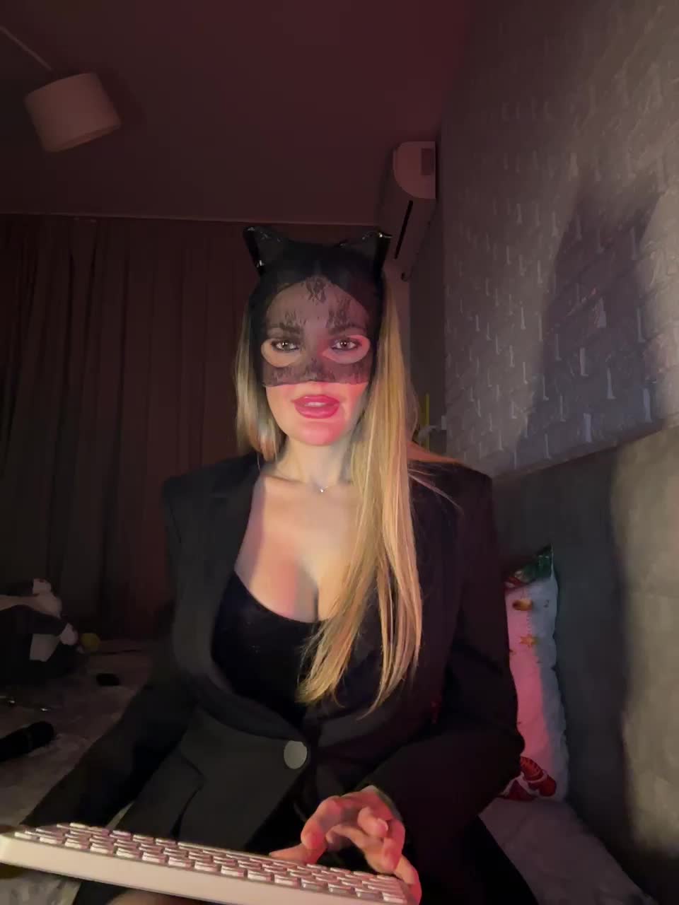 Dana4kabest Adult Chat December 16, 2025