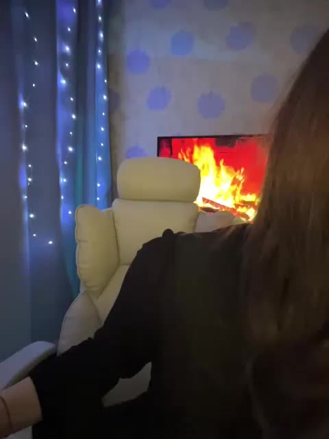 ymnichka Adult Chat December 16, 2025