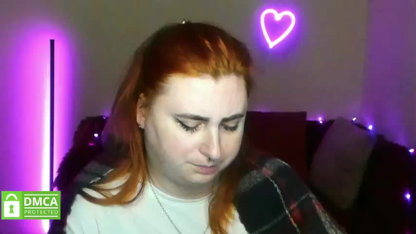 Aliciaredluv Adult Chat December 16, 2025