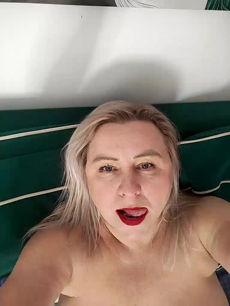 miranda-robinson Adult Chat December 16, 2025