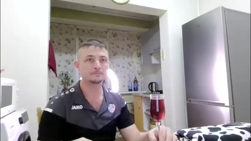 best_ass2000 Adult Chat December 16, 2025