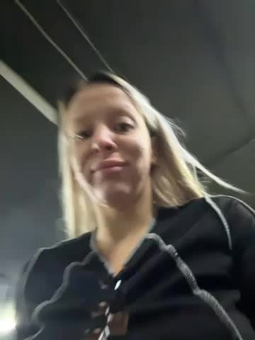 LikaCat Adult Chat December 16, 2025