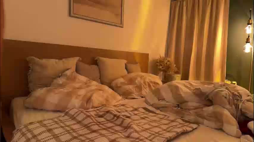 sophie_amalia Adult Chat December 16, 2025