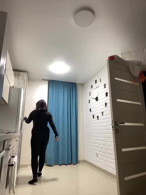 Sonya_ Adult Chat December 16, 2025