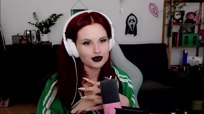 dellacrush_ Adult Chat December 16, 2025