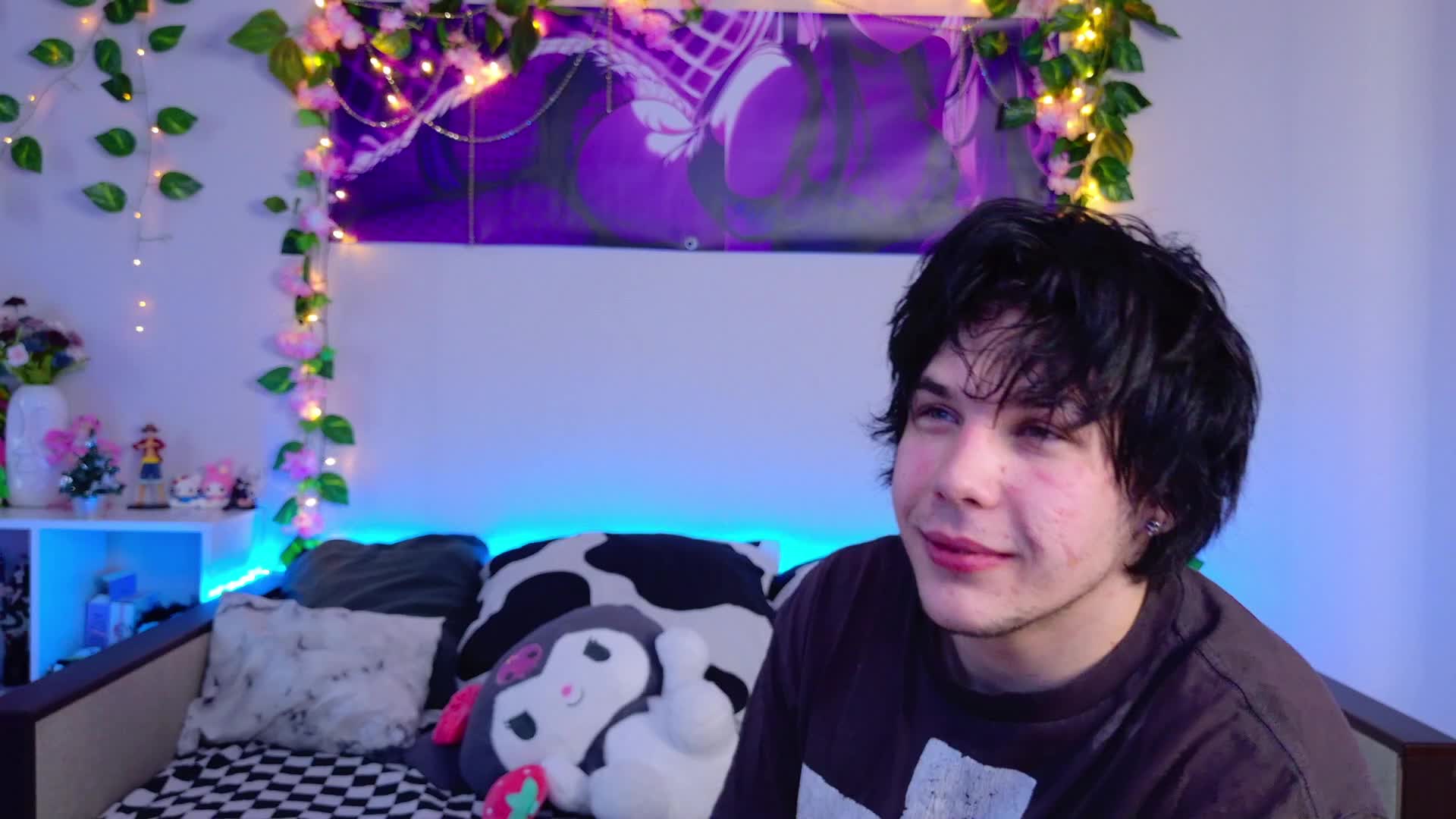 Night-angell Adult Chat December 16, 2025