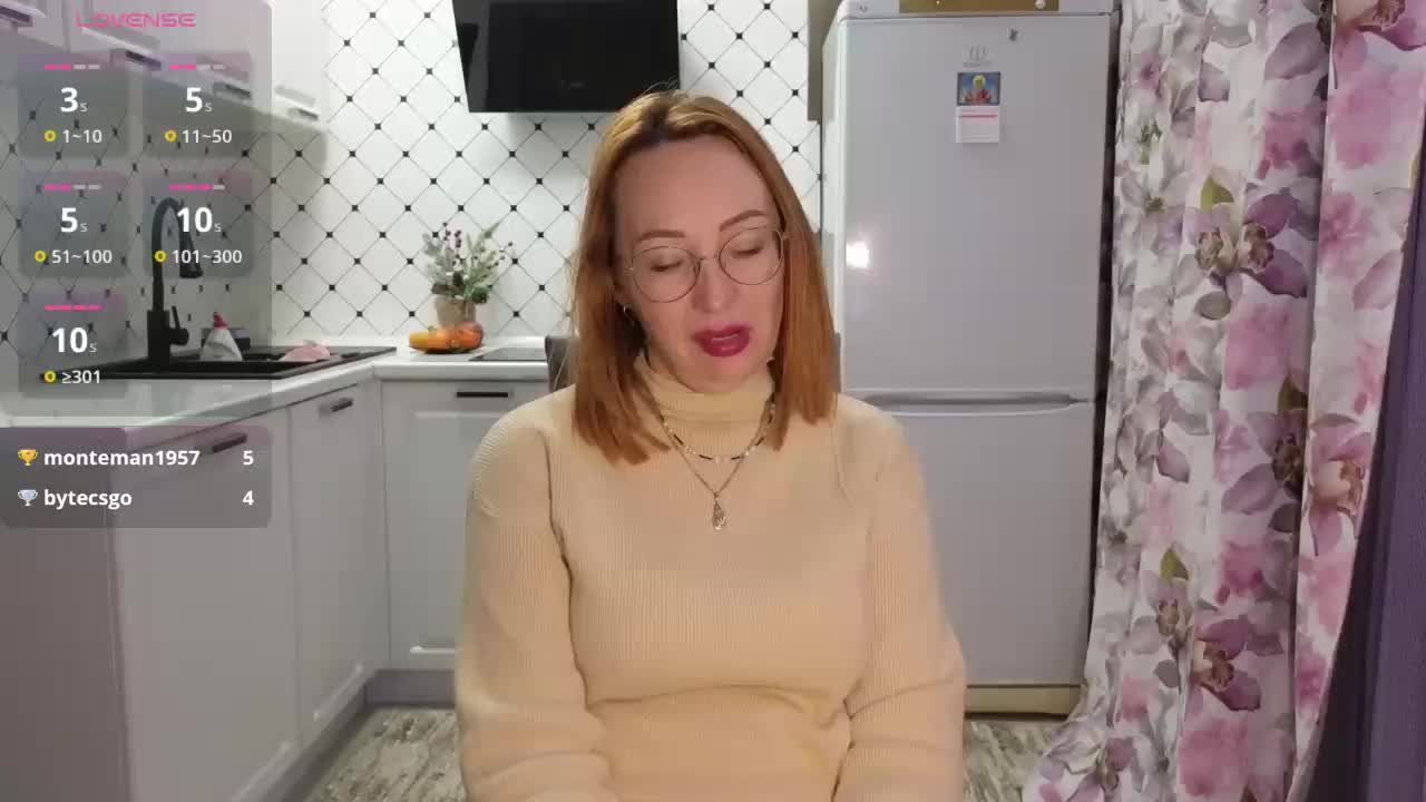 Pink-Lips Adult Chat December 16, 2025