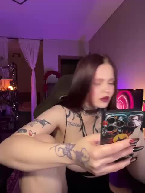 Mariiiiiii Adult Chat December 16, 2025