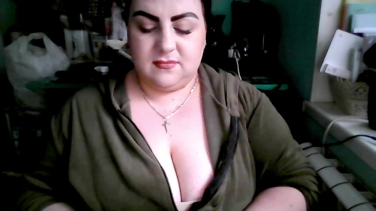 Ruby-Lorrie Adult Chat December 16, 2025