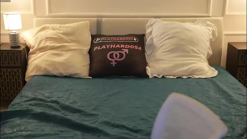 bright_diamonds_054 Adult Chat December 16, 2025