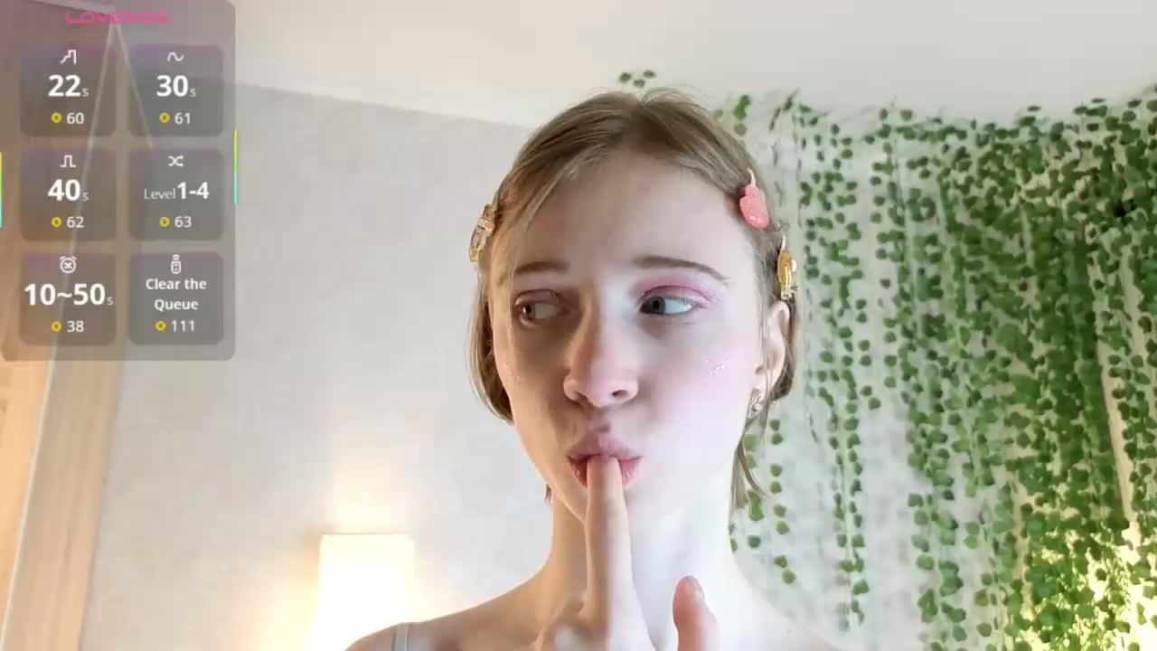 ViollaDream Adult Chat December 16, 2025