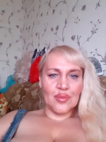 IsabellaBoni Adult Chat December 16, 2025