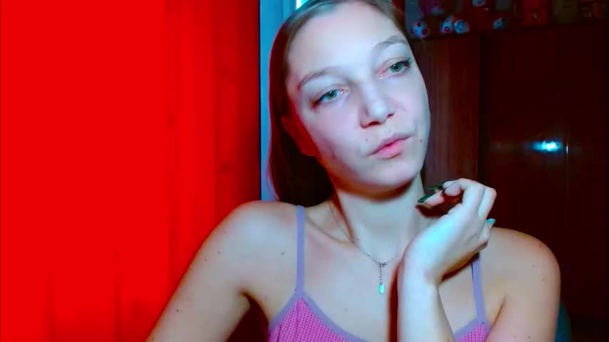 emilly_xkiss Adult Chat December 16, 2025