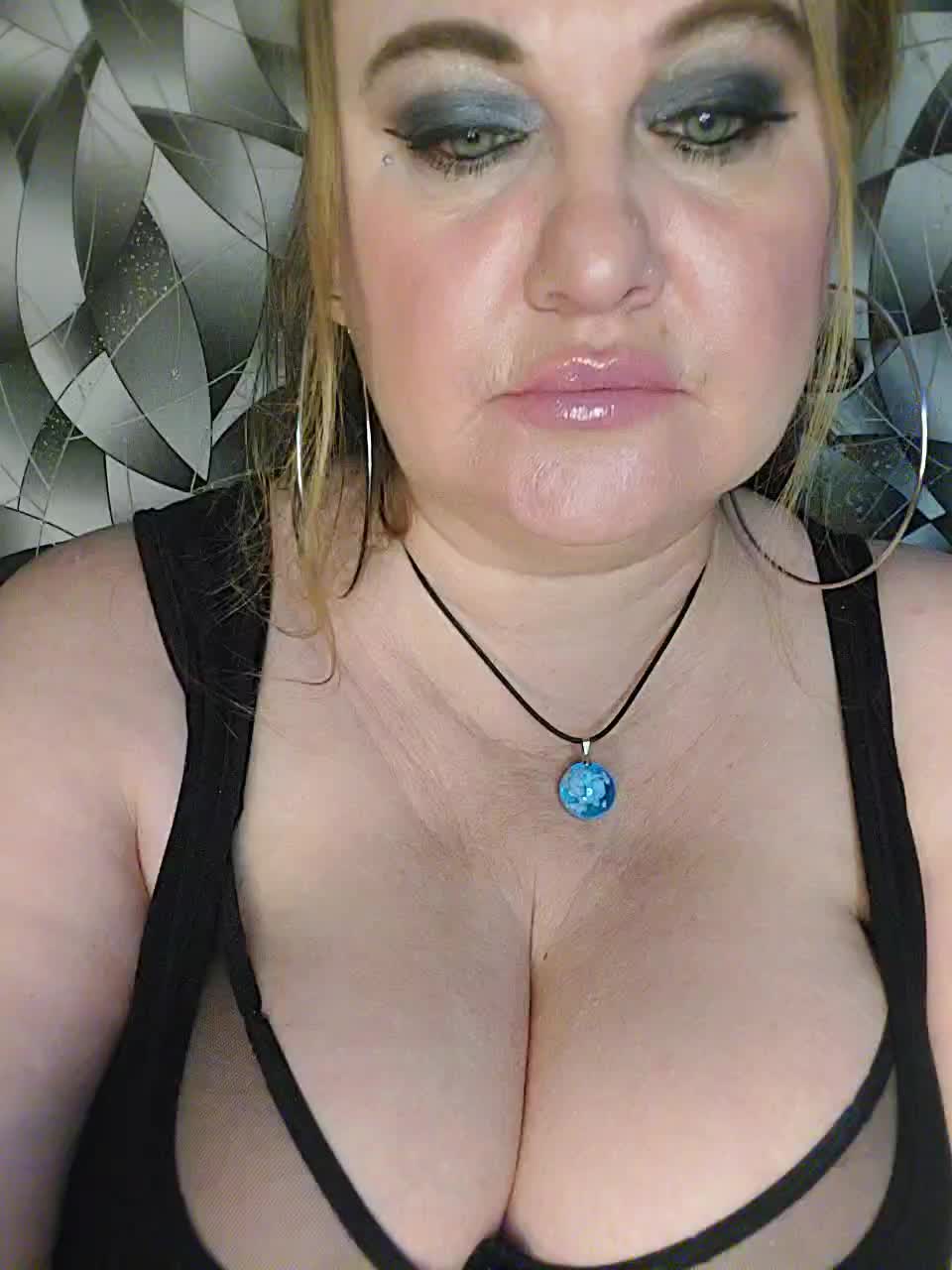 -Your_dream- Adult Chat December 16, 2025