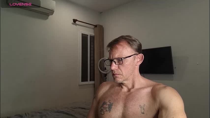 yournaughtyneighbors25 Adult Chat December 16, 2025