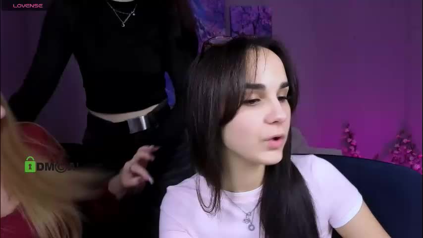 riley_sanders Adult Chat December 16, 2025