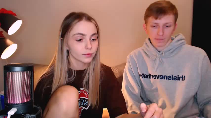 juliaanddima Adult Chat December 16, 2025