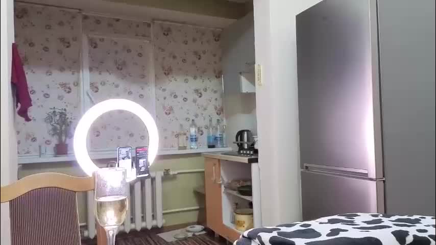 best_ass2000 Adult Chat December 16, 2025