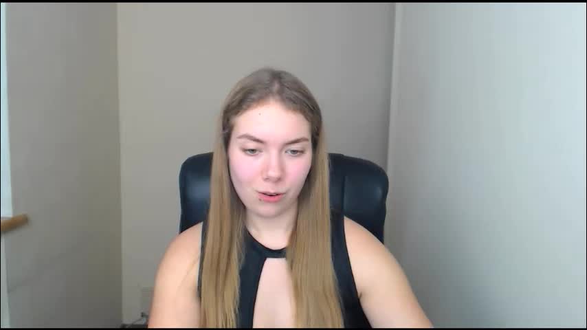 zoey_deuttch Adult Chat December 16, 2025