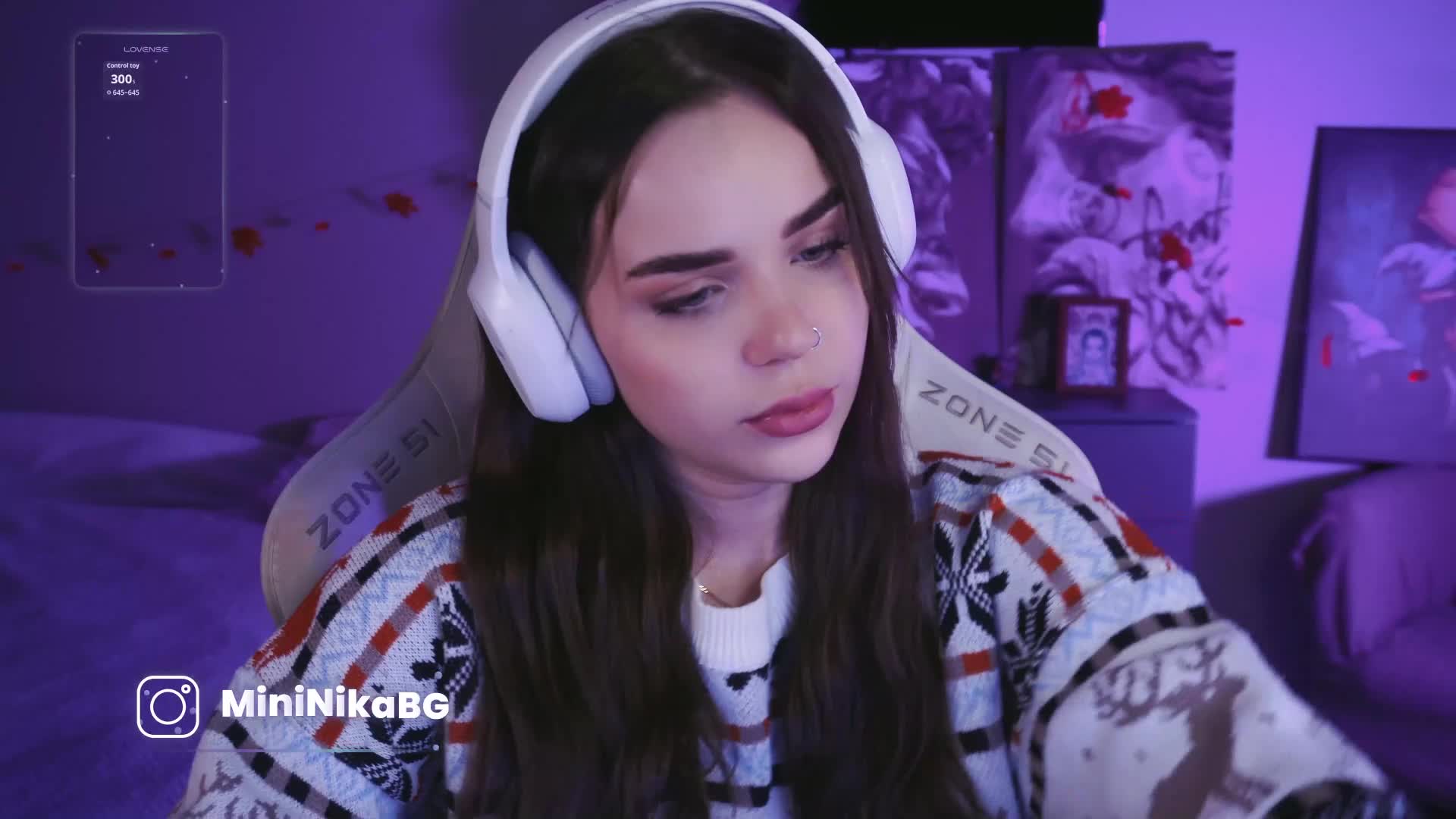 MiniNika Adult Chat December 16, 2025