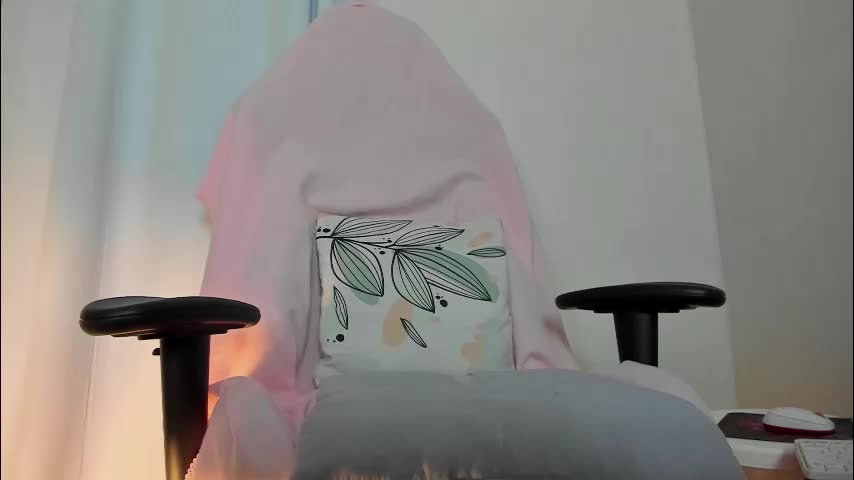 kat7777777 Adult Chat December 16, 2025