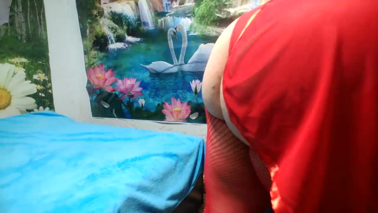 AnnaGoldXx Adult Chat December 16, 2025