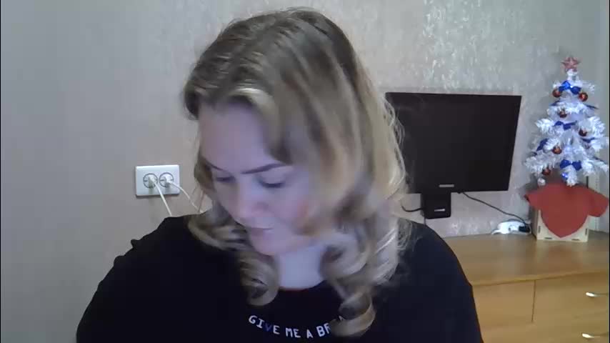 karennelsonx Adult Chat December 16, 2025