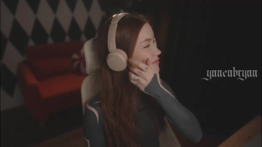 ynnenbrynn Adult Chat December 16, 2025