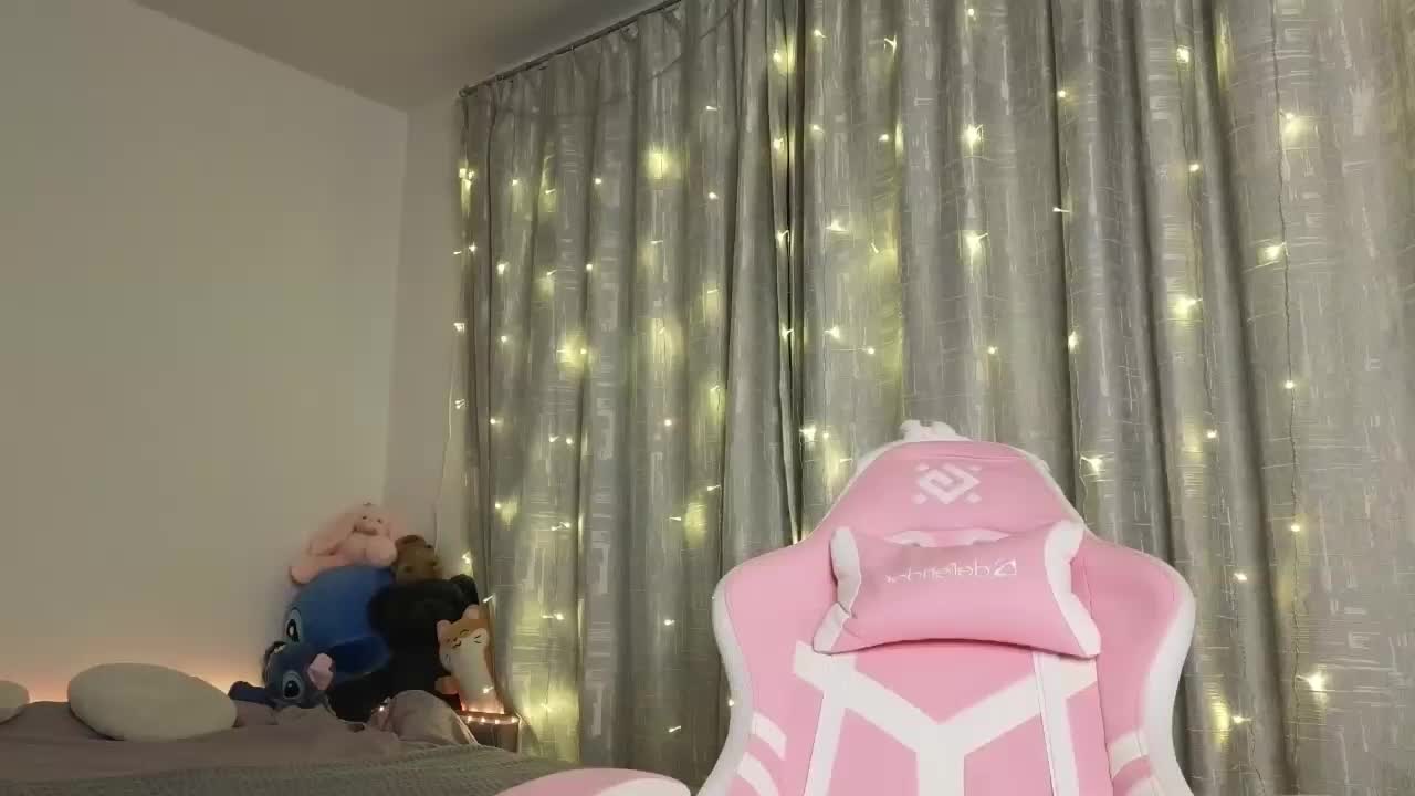 Eva--queen Adult Chat December 16, 2025