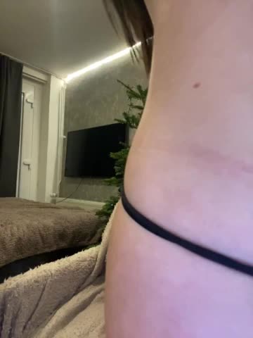 TianaCharmi Adult Chat December 16, 2025