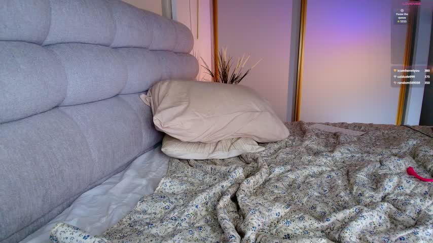 Alice_N_Wooderland Adult Chat December 16, 2025