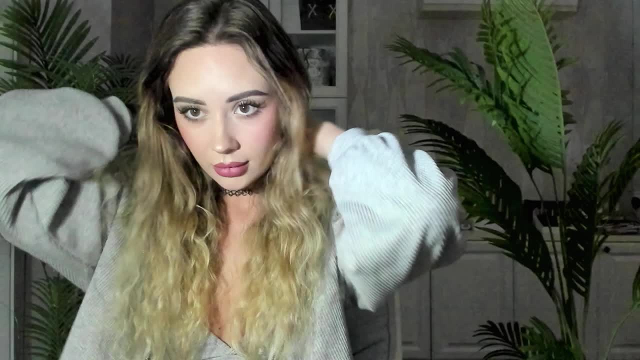 AnnaPopy Adult Chat December 16, 2025