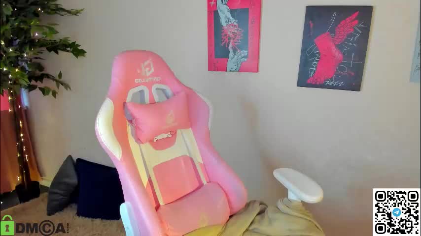 lina_reeds Adult Chat December 16, 2025