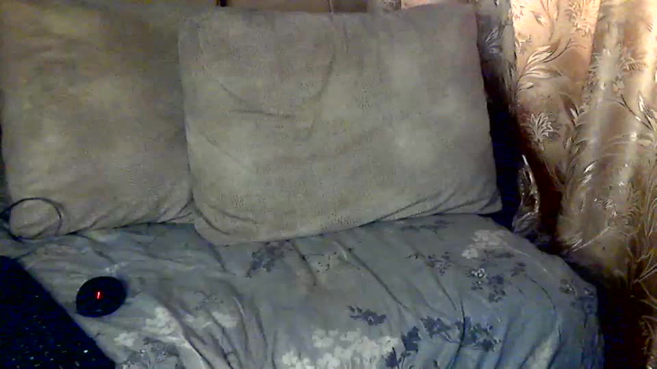 CuteGloria Adult Chat December 16, 2025