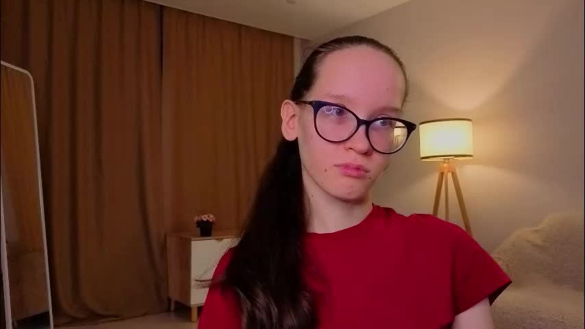 lynettebails Adult Chat December 17, 2025