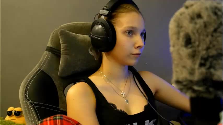 brandamatteson Adult Chat December 17, 2025