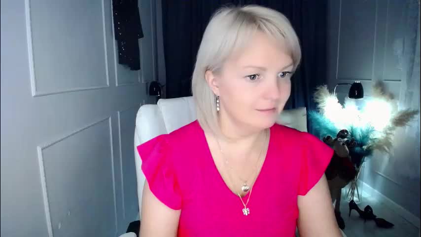 emmmam Adult Chat December 17, 2025