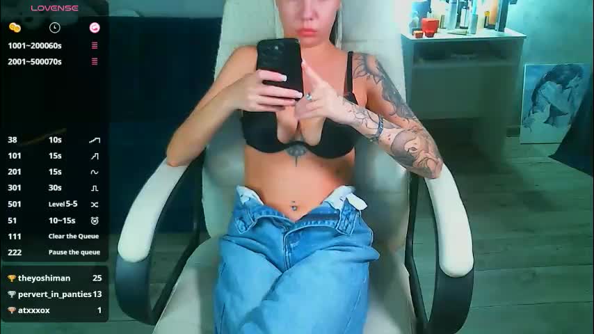 _sweet_ruby_ Adult Chat December 17, 2025