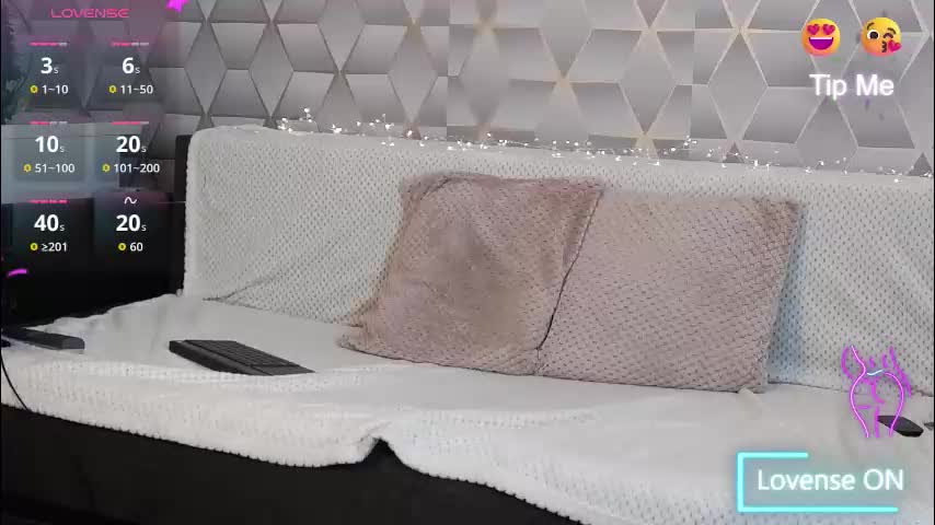 scarletnoiree Adult Chat December 17, 2025