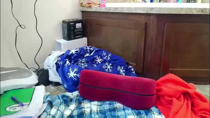 miss_sunshine01 Adult Chat December 17, 2025