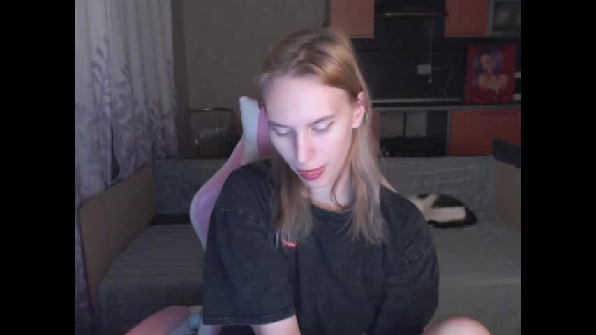 elsa_shine Adult Chat December 17, 2025