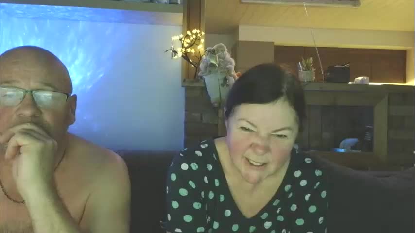 sanroom Adult Chat December 17, 2025