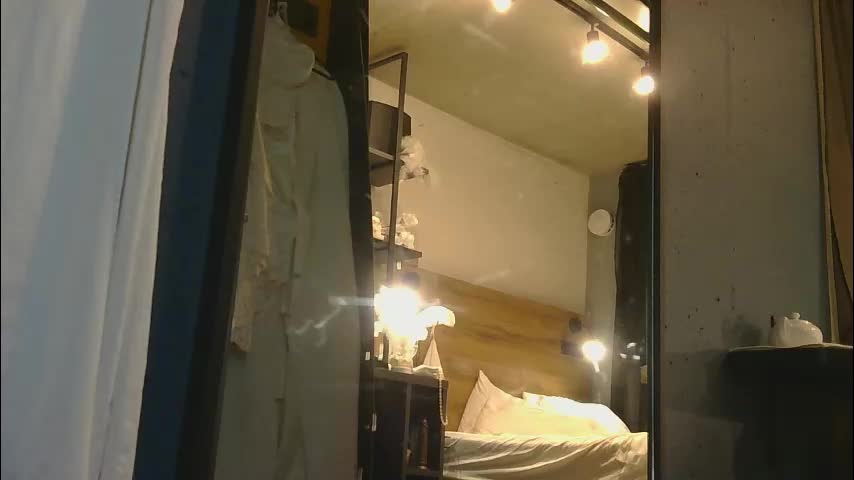 gardens_emmannuelle Adult Chat December 17, 2025