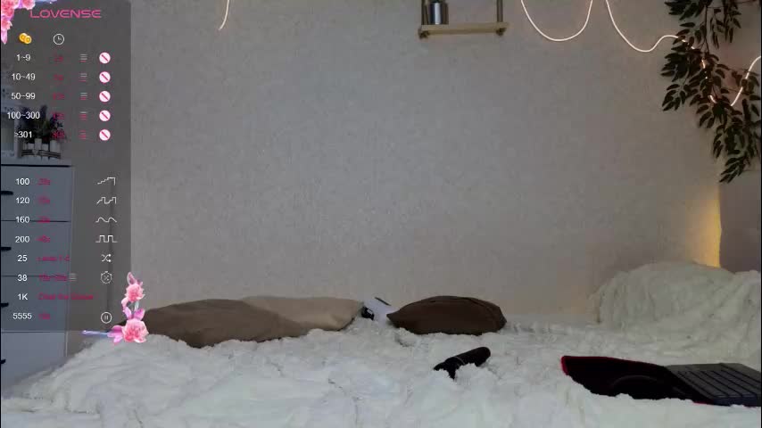 serenahall_ Adult Chat December 17, 2025