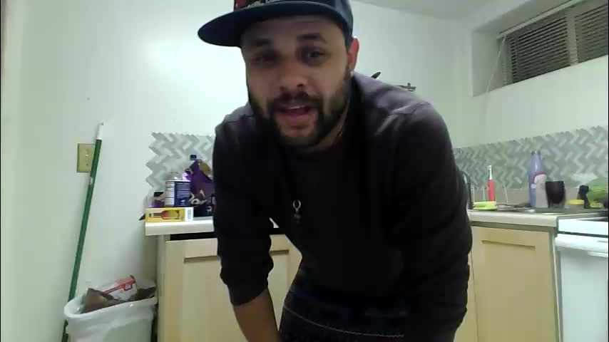 lightskinned666 Adult Chat December 17, 2025