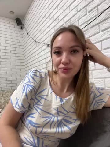 KitFox Adult Chat December 17, 2025