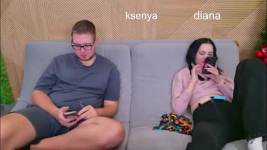 ksenyahot Adult Chat December 17, 2025